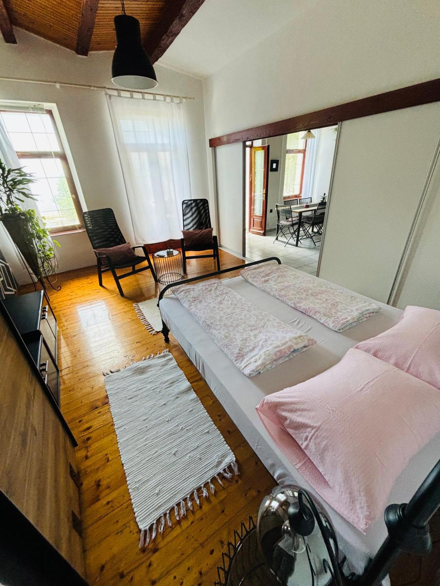 Villa Cvetic 셀스 외부 사진
